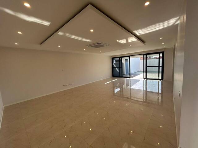#11 - Casa para Arrendamento em Maputo - Maputo