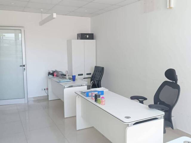 #19 - Escritório para Arrendamento em Maputo - Maputo