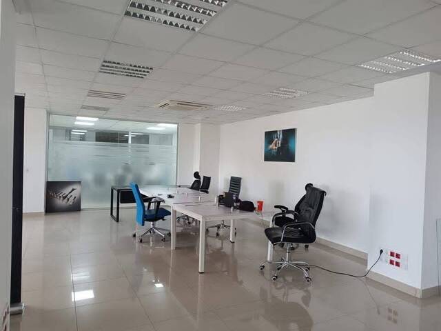 #19 - Escritório para Arrendamento em Maputo - Maputo