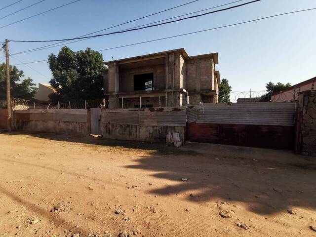 Venda em Bairro Fomento - Maputo