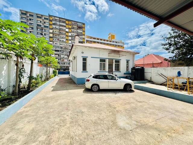 #28 - Casa para Arrendamento em Maputo - Maputo