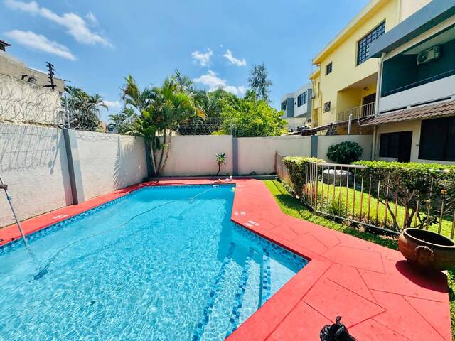 #29 - Casa para Venda em Maputo - Maputo