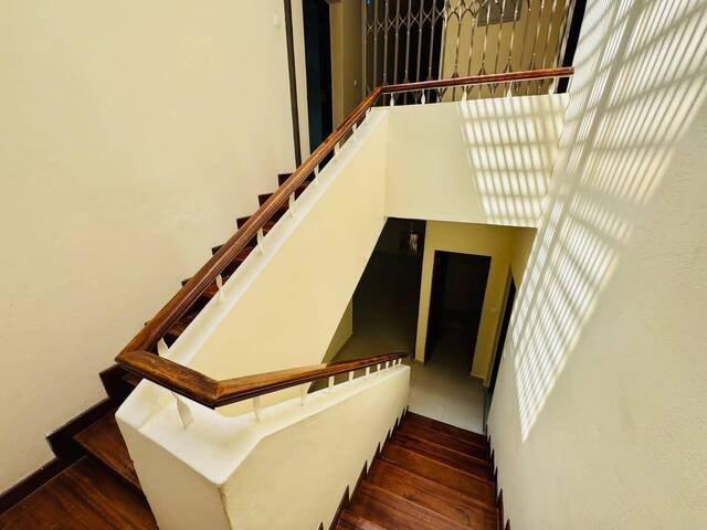 #29 - Casa para Venda em Maputo - Maputo