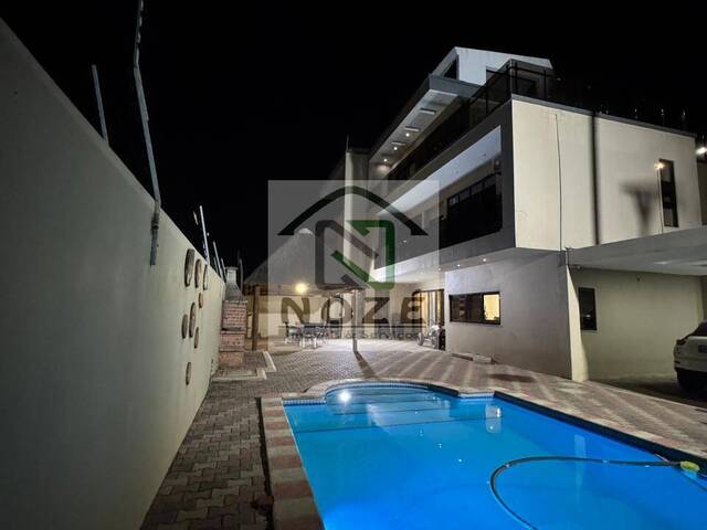 Casa para Arrendamento em Maputo - 2
