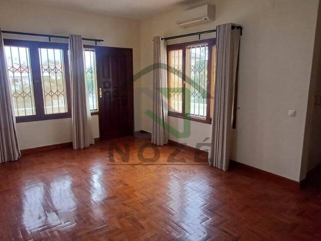 Casa para Arrendamento em Matola - 5